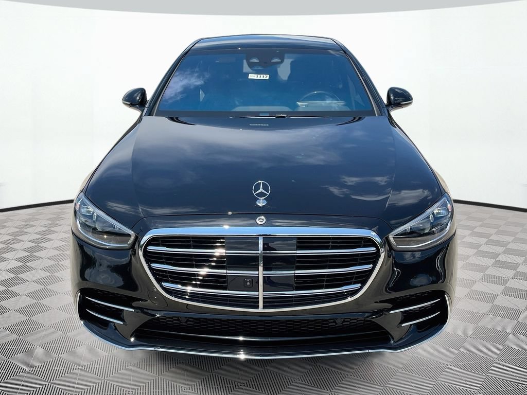 Used 2024 Mercedes-Benz S 580 4MATIC Sedan image 2