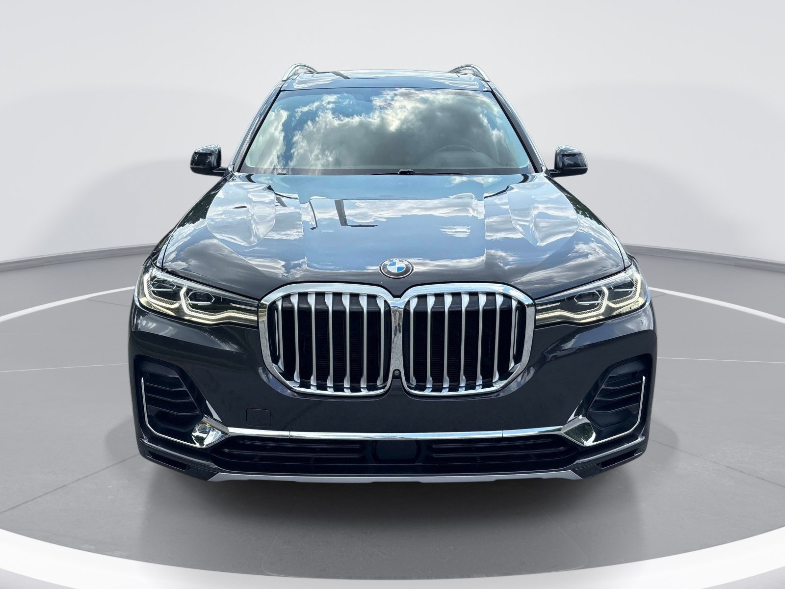 Used 2020 BMW X7 xDrive40i w/ Executive Package AWD/4WD image 2