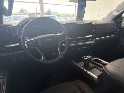 Certified 2024 Chevrolet Silverado 1500 RST w/ Convenience Package II AWD/4WD image 17