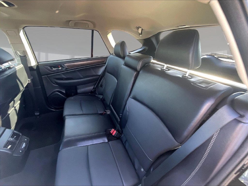Used 2018 Subaru Outback 2.5i Limited AWD/4WD image 20
