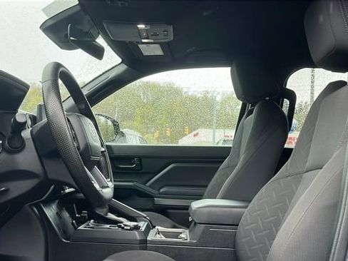 Used 2025 Toyota Tacoma SR5 image 10