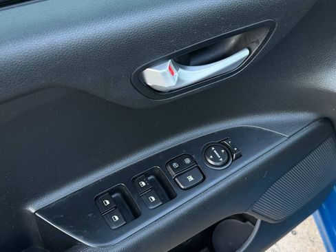 Used 2022 Kia Rio S w/ Technology Package image 42