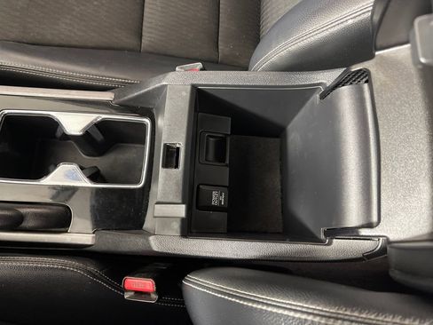 Used 2017 Honda Accord Sport image 23