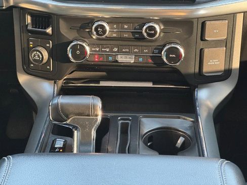 Used 2022 Ford F150 Lariat image 14