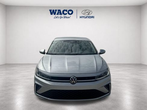 Used 2025 Volkswagen Jetta S FWD image 2