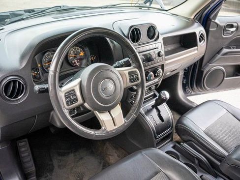 Used 2014 Jeep Patriot Latitude w/ All Weather Capability Group image 15