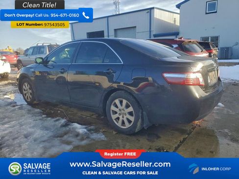 Used 2009 Toyota Camry Sedan 4 Door image 3