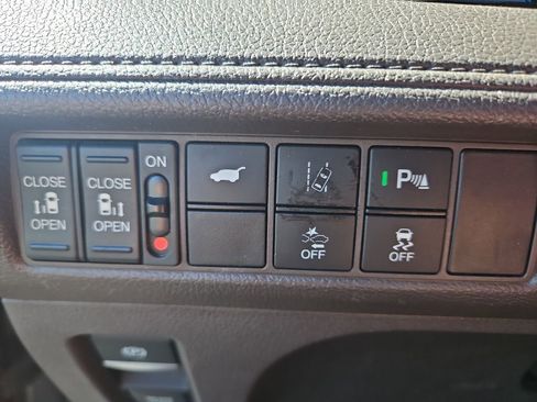 Used 2019 Honda Odyssey Elite image 22