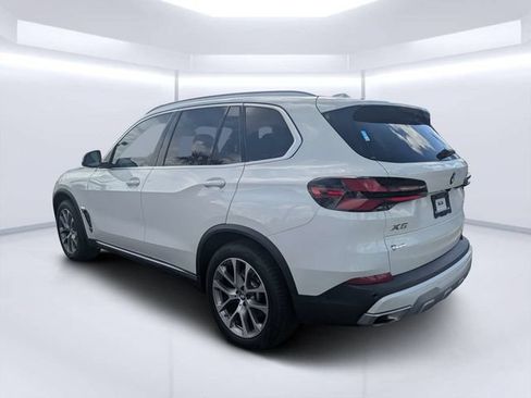 Used 2024 BMW X5 sDrive40i w/ Parking Assistance Package RWD image 5