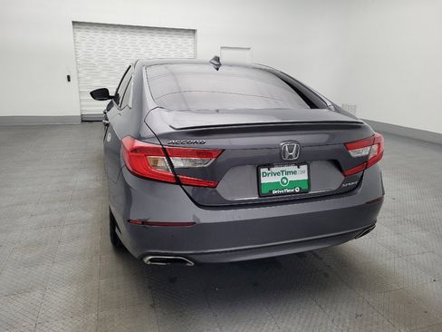 Used 2018 Honda Accord Sport image 6