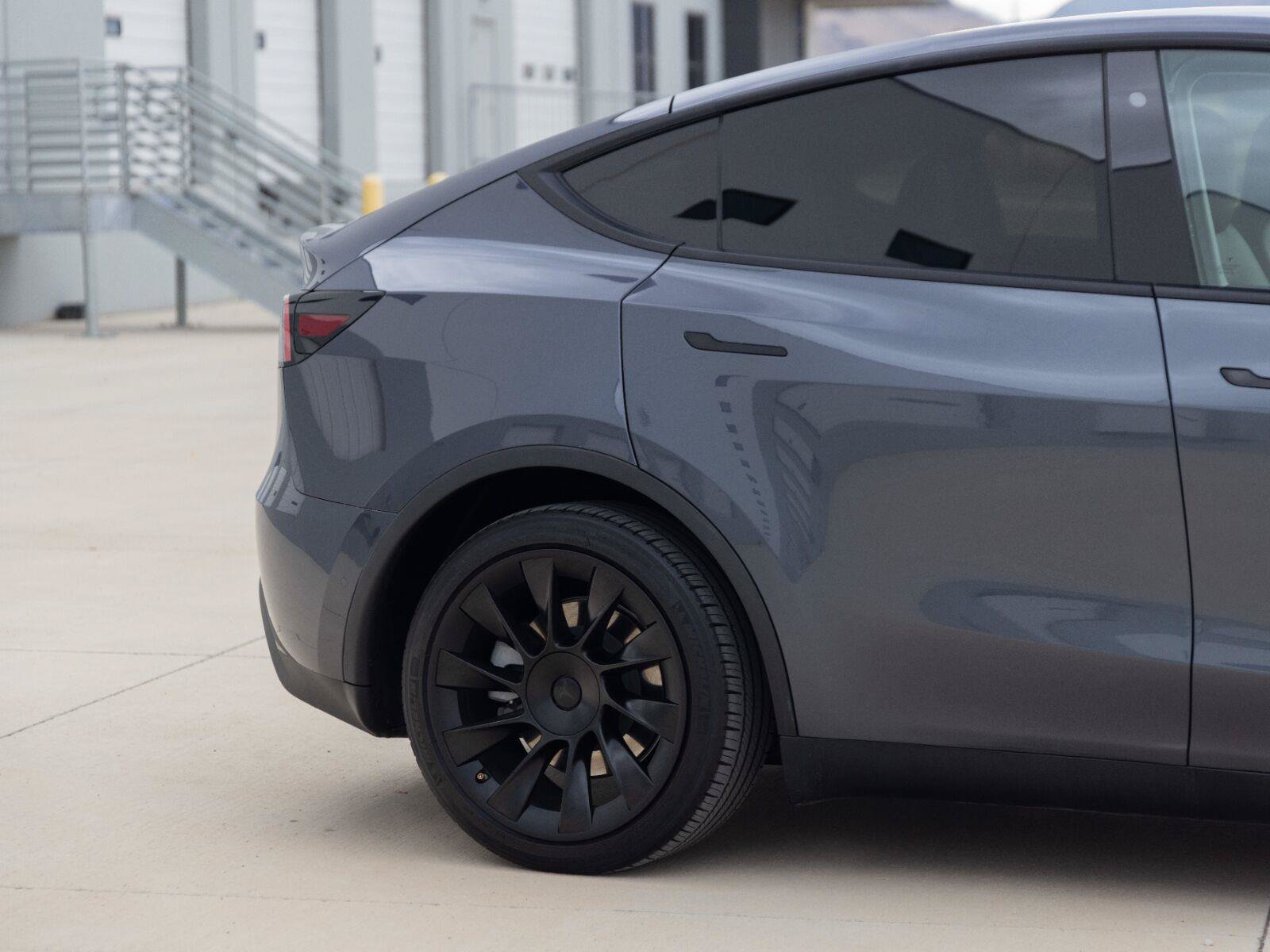 Used 2020 Tesla Model Y Long Range AWD/4WD image 11