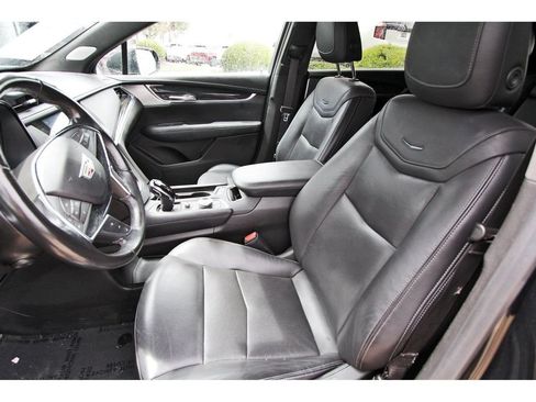 Used 2023 Cadillac XT5 Premium Luxury FWD image 6
