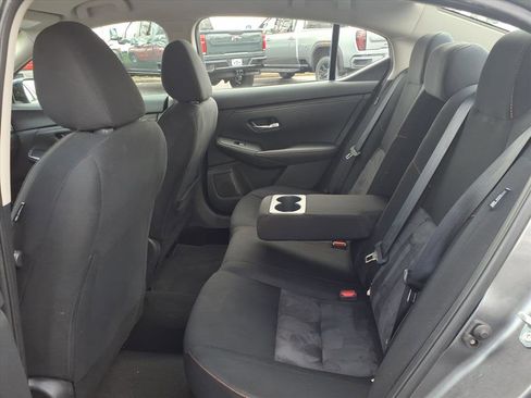 Used 2023 Nissan Sentra SR FWD image 28