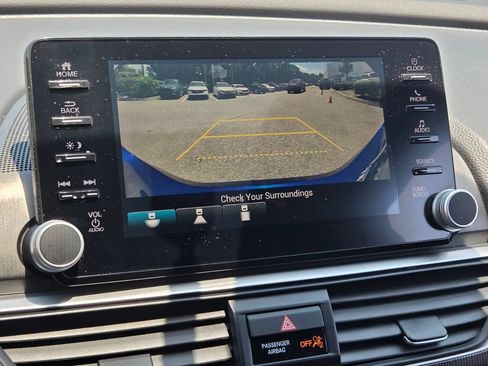 Used 2021 Honda Accord Sport image 25