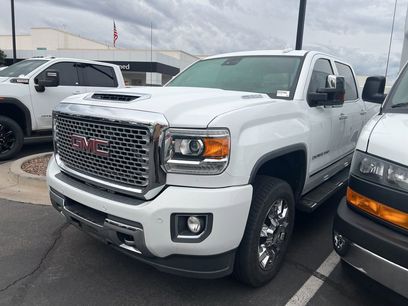 Used 2017 GMC Sierra 2500 Denali w/ Duramax Plus Package