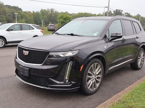 Used 2021 Cadillac XT6 Sport AWD/4WD image 2