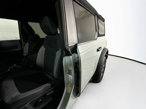 Used 2023 Ford Bronco Big Bend image 12