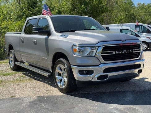 Used 2019 RAM 1500 Big Horn AWD/4WD image 2