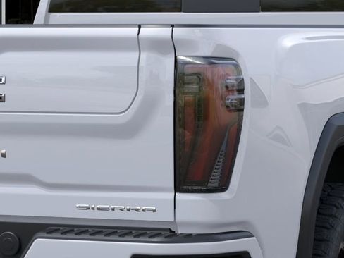 New 2026 GMC Sierra 2500 Denali w/ Denali Reserve Package AWD/4WD image 11