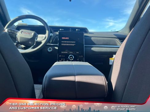 New 2026 GMC Terrain Elevation w/ Black Edition image 31