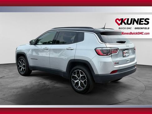 Used 2025 Jeep Compass Limited AWD/4WD image 8