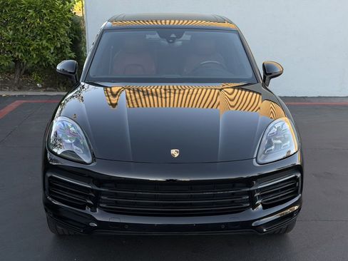 Used 2019 Porsche Cayenne S image 5