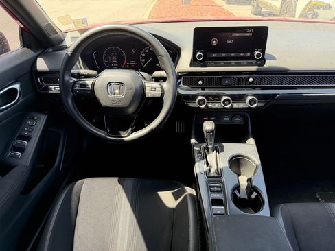 Used 2023 Honda Civic Sport image 18