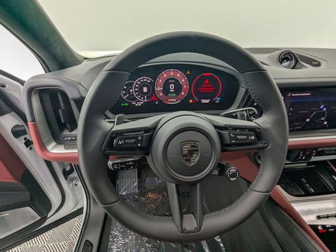 New 2026 Porsche Cayenne Turbo image 11