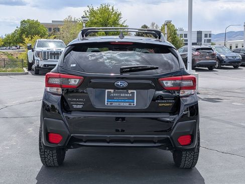 Used 2021 Subaru Crosstrek 2.5i Sport w/ Moonroof Package AWD/4WD image 4