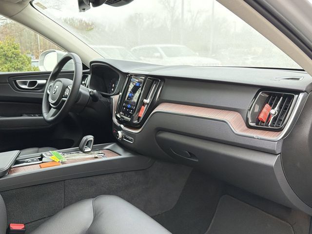 Used 2023 Volvo XC60 T8 Plus AWD/4WD image 26