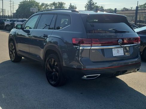 Used 2026 Volkswagen Atlas SE AWD/4WD image 3