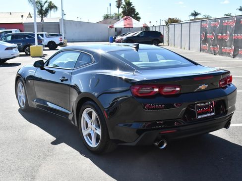 Used 2023 Chevrolet Camaro LT RWD image 6