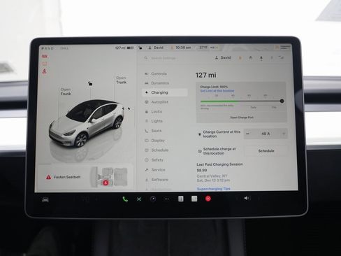 Used 2022 Tesla Model Y Long Range image 52