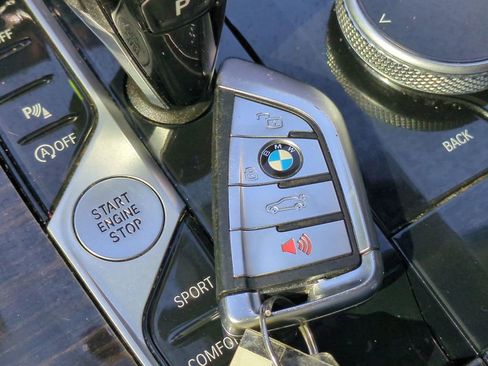 Used 2020 BMW X7 xDrive40i w/ Cold Weather Package image 30