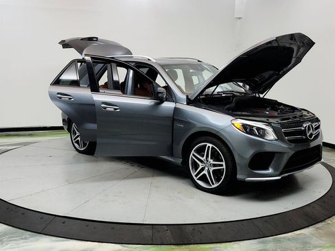Used 2019 Mercedes-Benz GLE 43 AMG 4MATIC image 10