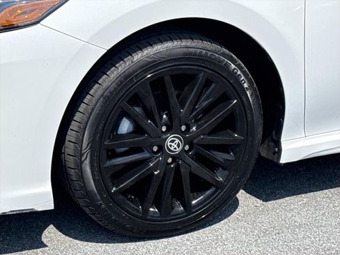 Used 2024 Toyota Camry SE w/ Convenience Package FWD image 7