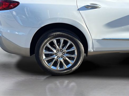 Used 2020 Buick Enclave Premium w/ Sun and Sites Package image 25