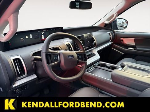 Used 2025 Ford Expedition Max Active image 12