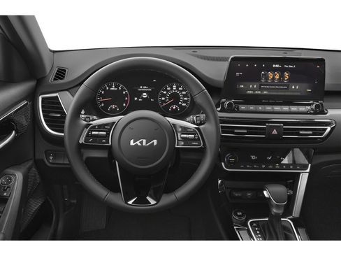 Used 2023 Kia Seltos S w/ Navigation Package FWD image 7