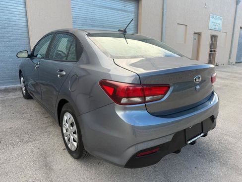 Used 2019 Kia Rio S FWD image 7