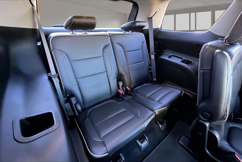 Used 2019 GMC Acadia Denali w/ Technology Package AWD/4WD image 27