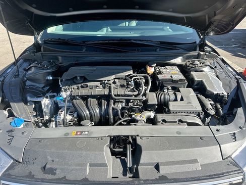 New 2025 Kia K4 LXS image 27