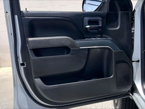 Used 2017 Chevrolet Silverado 1500 LT RWD image 27