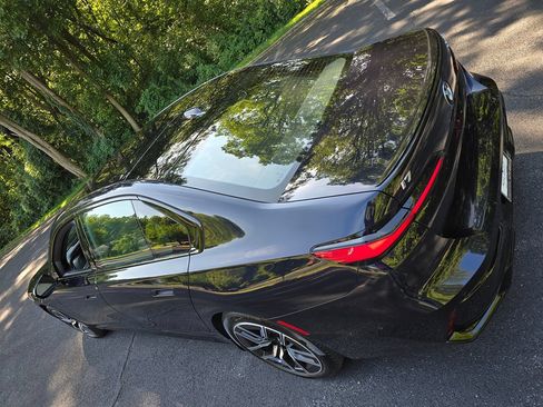 Used 2023 BMW i7 xDrive60 AWD/4WD image 92