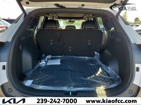New 2026 Kia Sportage X-Line w/ X-Line Technology Package AWD/4WD image 11