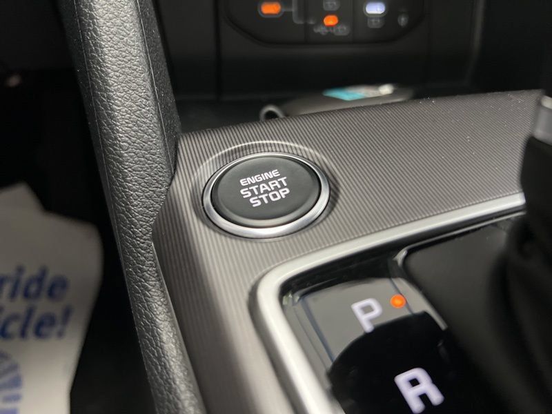 Certified 2026 Kia Sportage SX AWD/4WD image 28