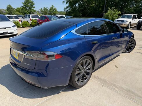 Used 2020 Tesla Model S Long Range AWD/4WD image 5
