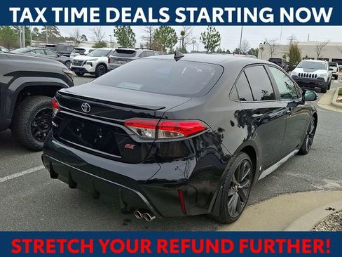 Used 2024 Toyota Corolla SE image 8