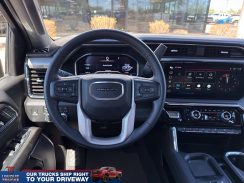 Used 2024 GMC Sierra 2500 Denali w/ Denali Reserve Package AWD/4WD image 31