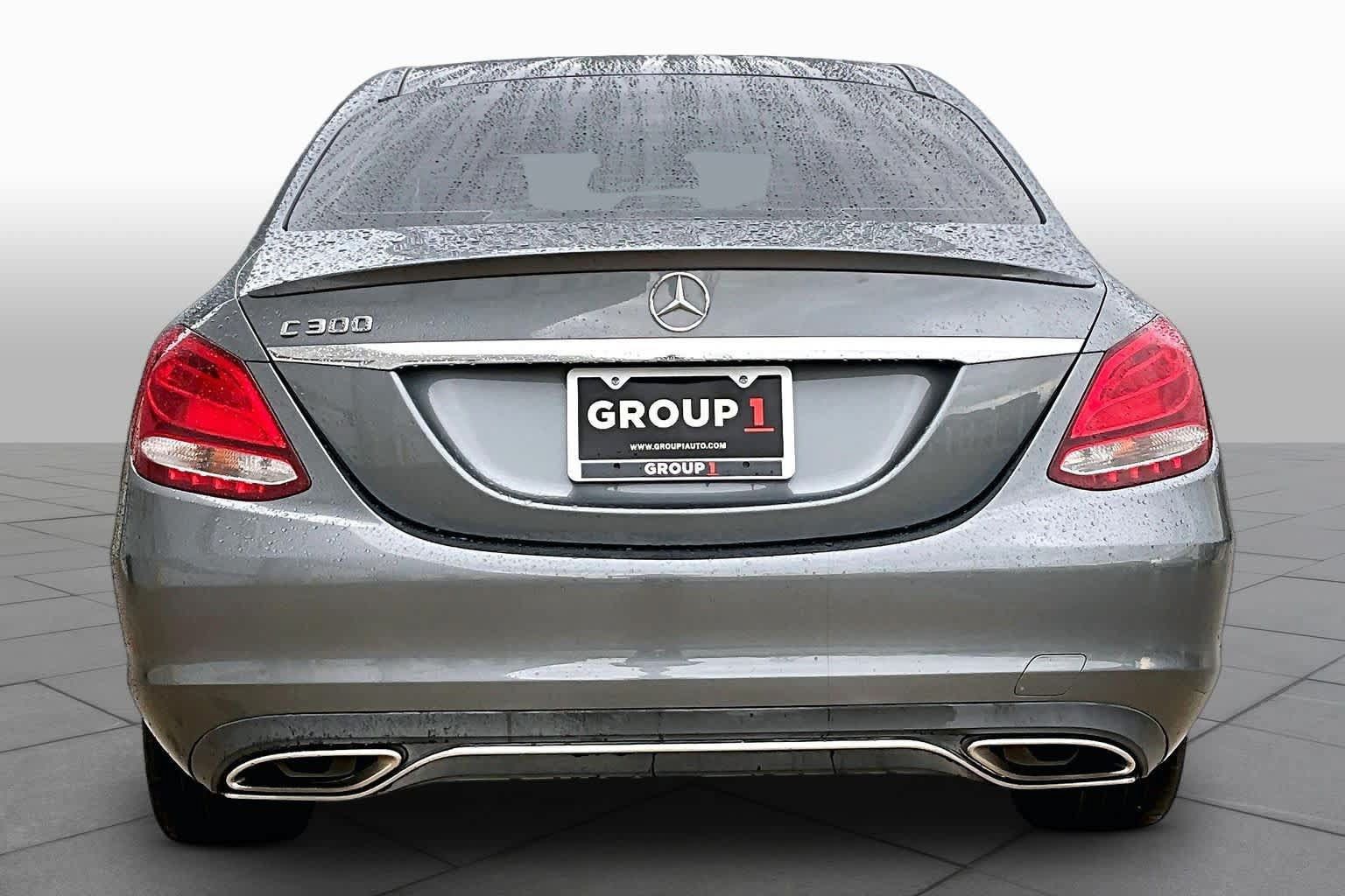 Used 2017 Mercedes-Benz C 300 Sedan image 5